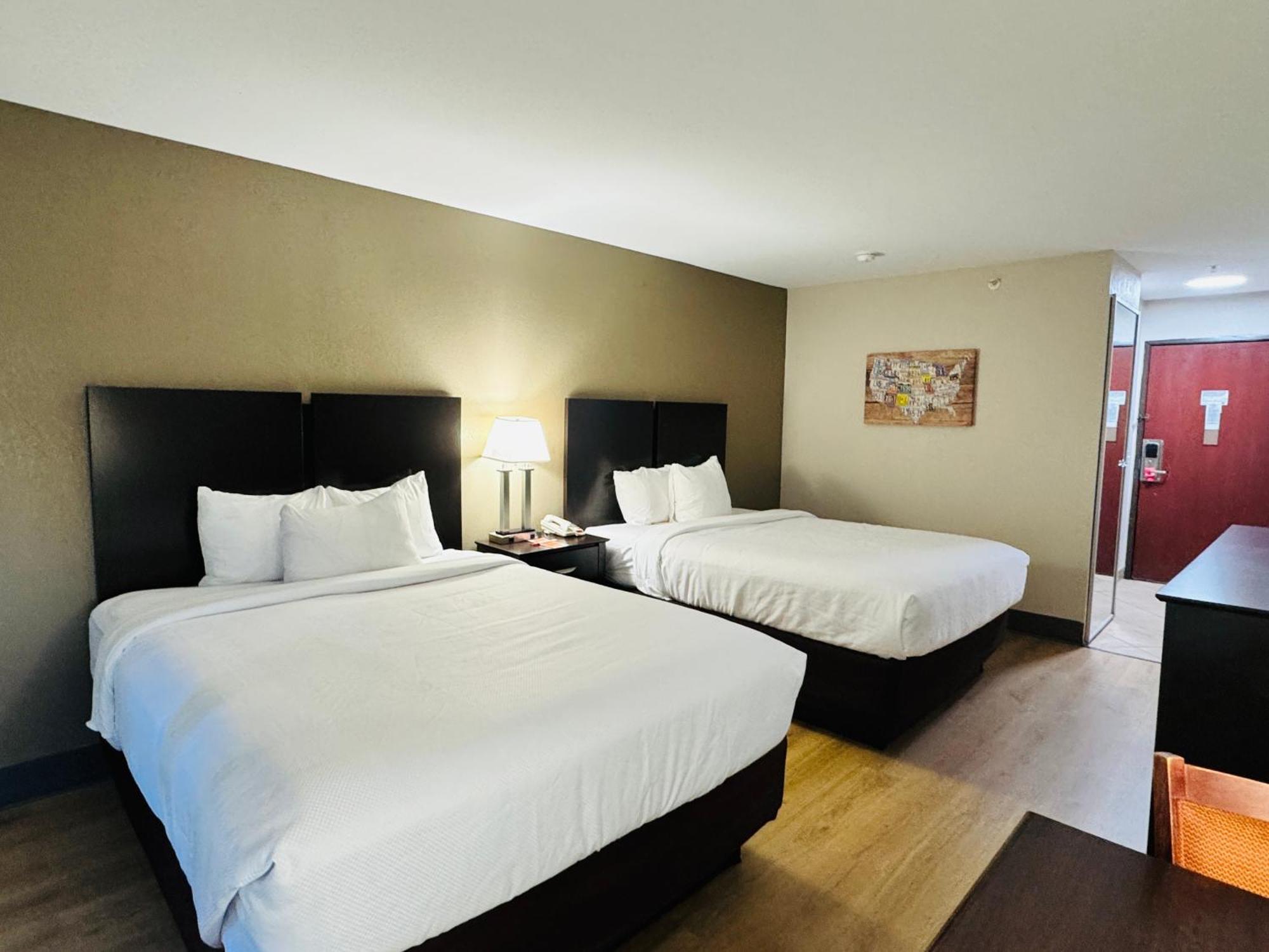 Econo Lodge Inn&Suites Monroe Buitenkant foto